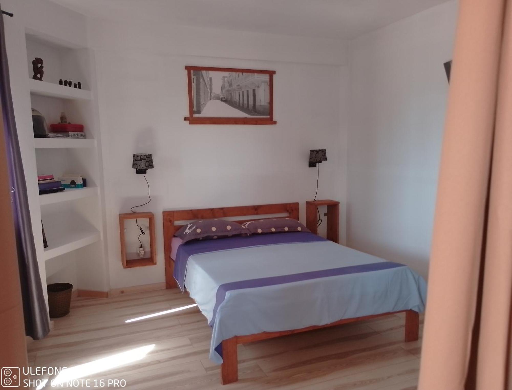 Appart Chris Mindelo Quarto foto
